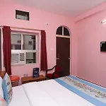 Oyo 9090 Hotel Chalantika