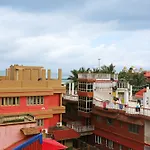 Oyo 9090 Hotel Chalantika
