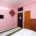 Oyo 9090 Hotel Chalantika