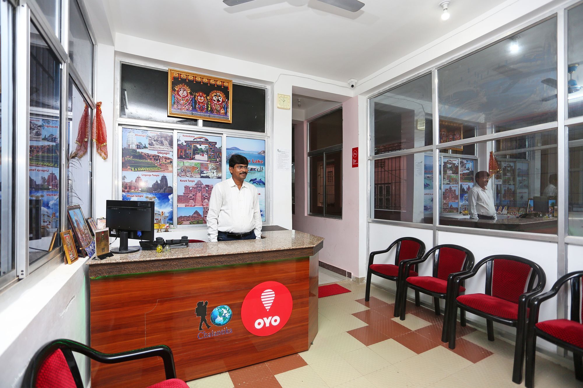 Oyo 9090 Chalantika Hotel