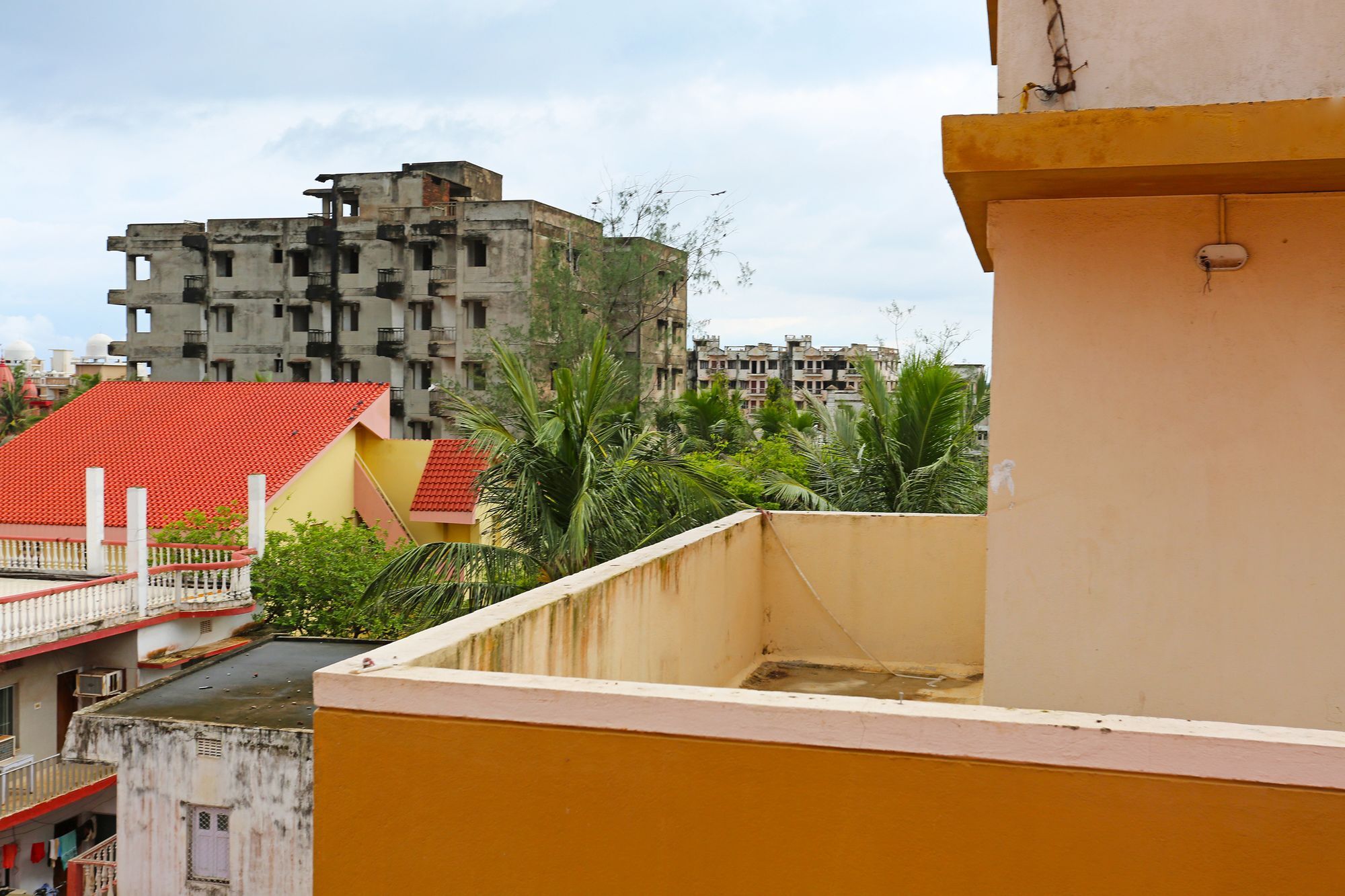 Oyo 9090 Chalantika Hotel